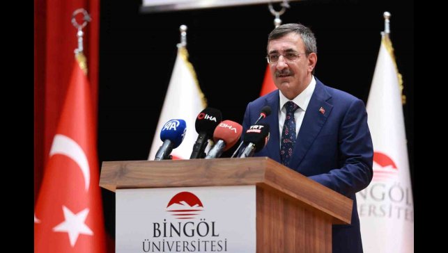 Cumhurbaşkanı Yardımcısı Yılmaz: "Sumud Filosuna binenler insanlığın ortak vicdanının tercümanı oldular"