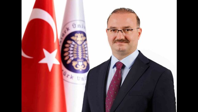 Rektör Hacımüftüoğlu, ÜAK yönetim kurulu üyeliğine seçildi