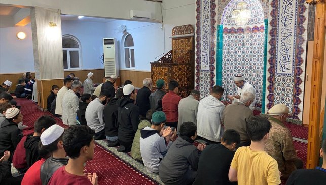 Baskil'de sabah namazı buluşması etkinliği düzenlendi