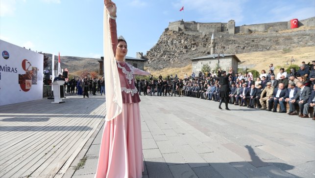 Kars'ta "Yaşayan Miras Festivali" başladı