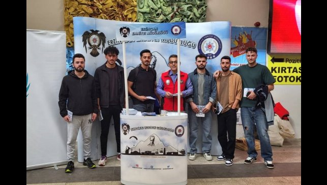 TEM ekipleri üniversiteli gençleri bilgilendirdi