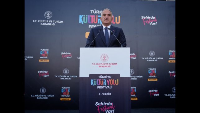 Bakan Ersoy: "Hangi bebek hangi çocuk hangi masum insan böyle bir acıyı hak eder"