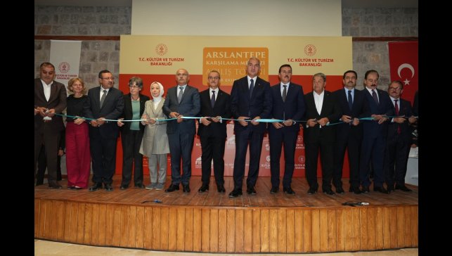 Bakan Ersoy: "Arslantepe, insanlık tarihinde devletleşme sürecine ışık tutan eşsiz bir merkezdir"