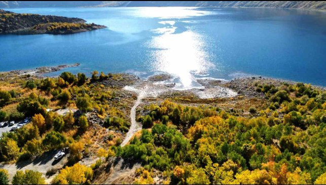 Nemrut'ta kartpostallık sonbahar manzaraları