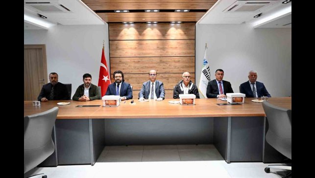 Başkan Geçit, "Ana Arı Yetiştirme" kursunu tamamlayan kursiyerleri ağırladı