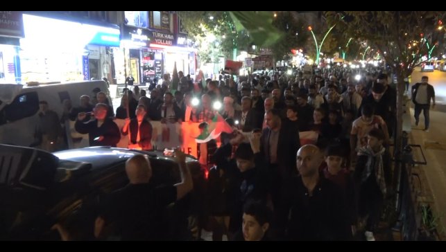 Muş'ta binlerce kişiden Gazze'ye destek gösterisi