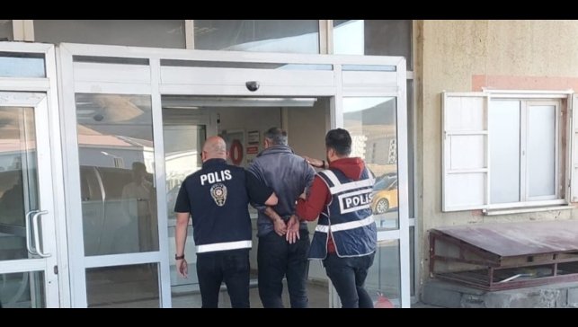 Hakkari'de 50 yıl hapis cezası bulunan şahıs yakalandı