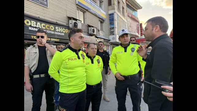 Ağrı Emniyet Müdürü, trafik sorununa çözüm için sahada