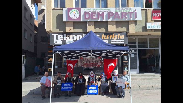 Muş'ta evlat nöbeti 216'ncı haftasında sürüyor