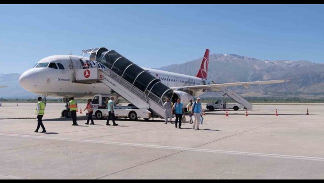 Eylül ayında Erzincan Yıldırım Akbulut Havalimanı'nda 49 bin 906 yolcuya hizmet verildi