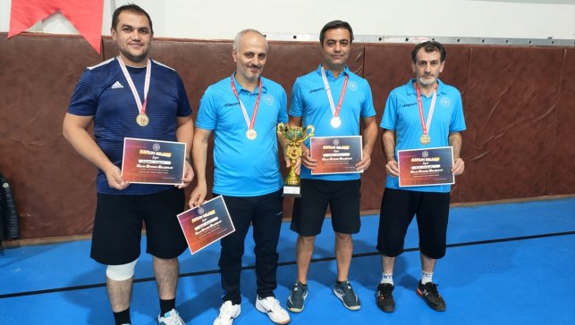 Erzurum İl Sağlık Müdürlüğü, 3. Kamu Spor Oyunları'nda masa tenisinde birinci oldu