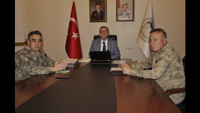 Kars'ta asayiş ve güvenlik toplantısı yapıldı