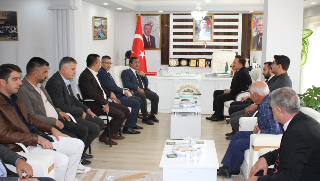 DAP Başkanı Demirdöğen, Malazgirt'i ziyareti etti