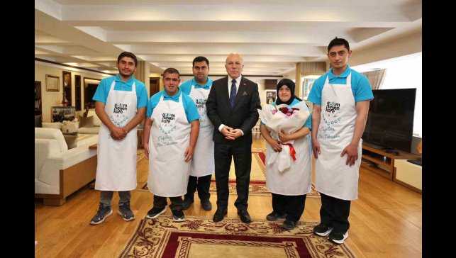 Başkan Sekmen: "Engel yok, yürek var"