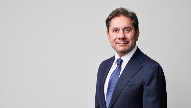 Akbank, AI in Finance Awards 2025'te yapay zeka çözümleriyle ödüller kazandı