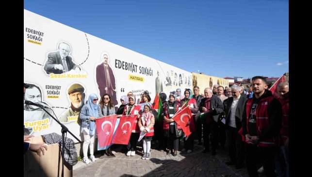 Edebiyat Sokağı'ndan Gazze şiirleriyle selam gönderildi