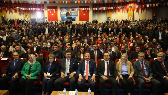 Anahtar Parti Genel Başkanı Ağıralioğlu Erzurum'da programlara katıldı