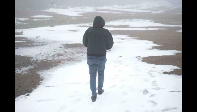 Muş'a mevsimin ilk karı yağdı