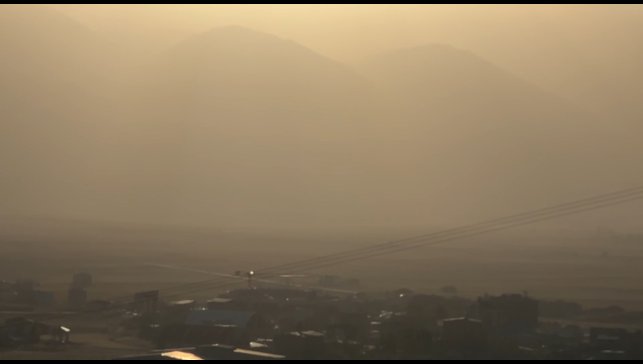 Hakkari'de toz bulutu etkili oldu
