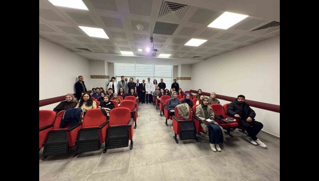 Hastane çalışanının silahlı saldırısı sonucu bacağını kaybeden tıp öğrencisine validen doğum günü sürprizi