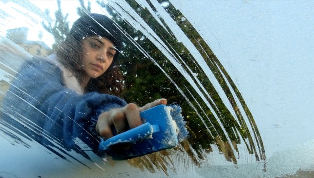 Kars'ta kar yağışıyla köyler beyaza büründü