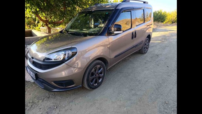 Dolandırıcılara kaptırdığı 1 milyonluk aracını 480 bin TL ödeyerek geri aldı