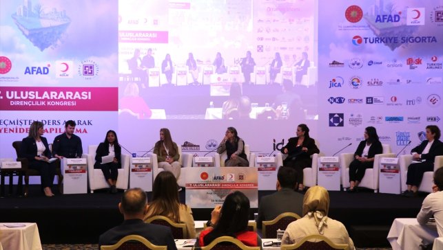 Elazığ'da düzenlenen "7. Uluslararası Afet ve Dirençlilik Kongresi" sona erdi