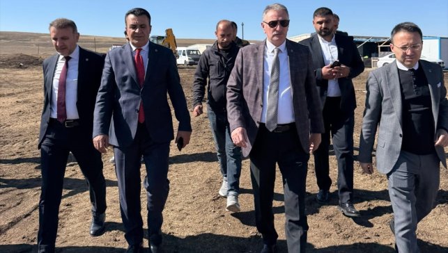 TMO Genel Müdürü Güldal Malazgirt'te İncelemelerde bulundu