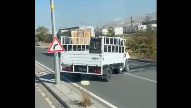 Malatya'da hafriyat kamyonu ile kamyonet çarpıştı: 1 ölü