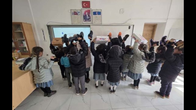 ETSO'dan ihtiyaç sahibi öğrencilere giyim yardımı