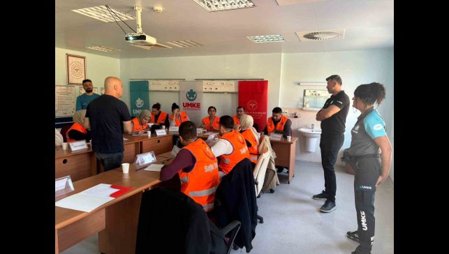 Elazığ'da hastane afet ve acil durum planı eğitimi