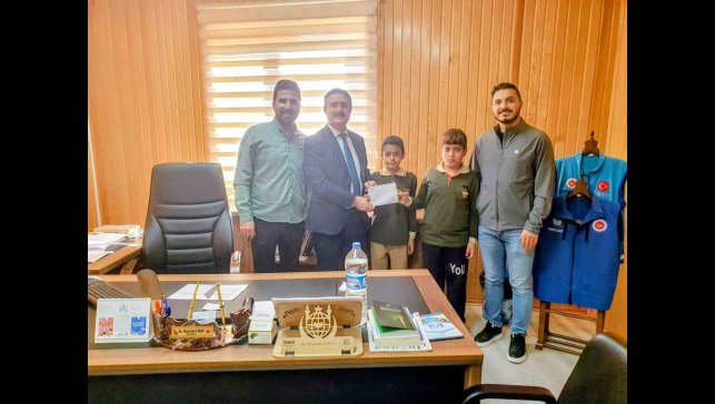 Elazığlı öğrencilerden Filistin'e anlamlı destek