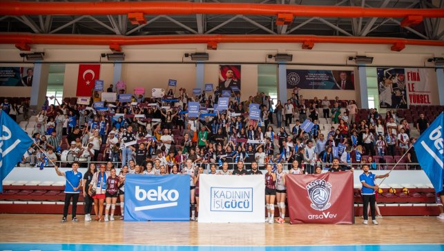 Beko'dan arsaVev Hatay Kadın Voleybol Takımı'na destek