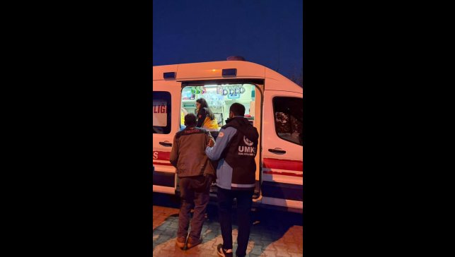 Kars'ta yaylada mahsur kalan hastayı UMKE ekipleri kurtardı