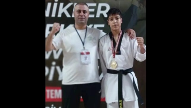 Elazığ'ın taekwondo gururları Romanya yolcusu
