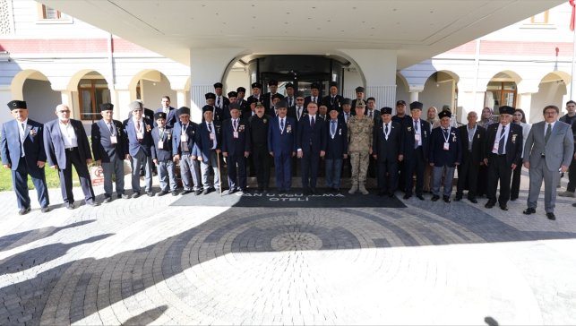 Van'da 46 gazi Kuzey Kıbrıs Türk Cumhuriyeti'ne uğurlandı