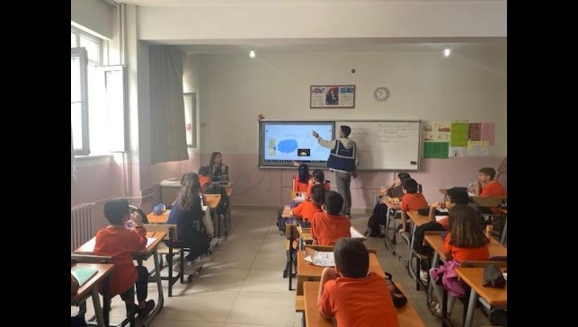 Tunceli'de öğrencilere kooperatifçilik eğitimi verildi