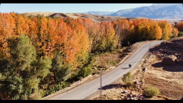 Yüksekova'da sonbahar ihtişamı: Kırmızı, sarı ve yeşil Cilo eteklerini cennete çevirdi