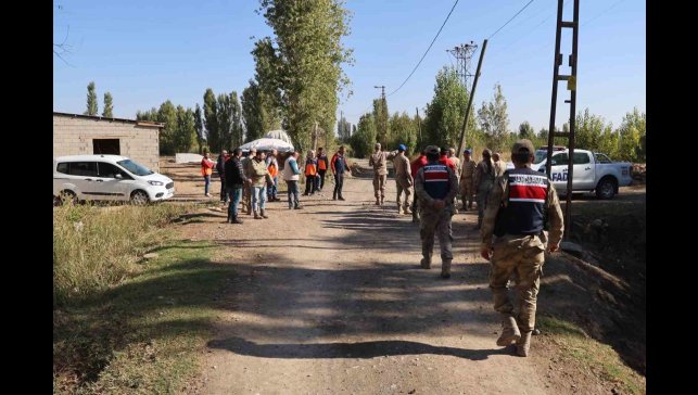 Iğdır'da kayıp Alzheimer hastası yaşlı adamı arama çalışmaları sürüyor