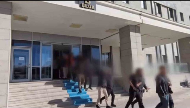 Van merkezli 9 ilde dolandırıcılık operasyonu: 26 tutuklama