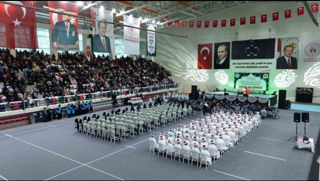 Erzincan'da 163 hafız icazet aldı