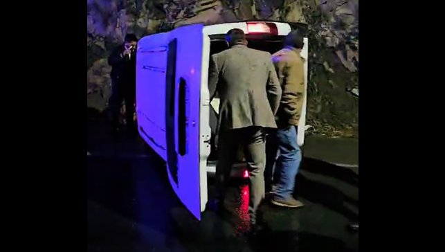 Hakkari tünel girişinde kaza: 1 yaralı