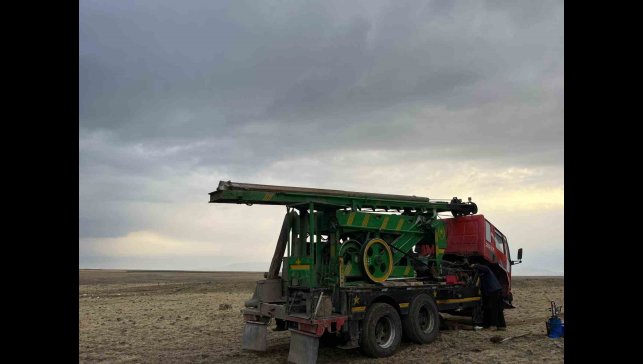 Akyaka 53 metreden su çıktı