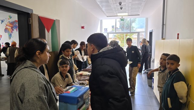 Elazığ'da Gazze için yardım kermesi düzenlendi