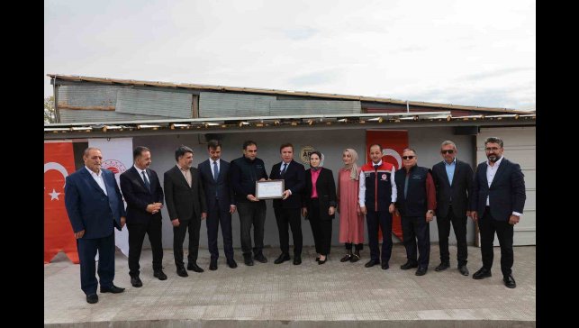 Vali Aydoğdu: "Kaliteli üretimin ve üreticinin yanındayız"