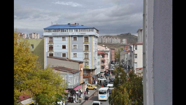 Kars'ta konut satışları canlandı: Eylül ayında 542 konut el değiştirdi