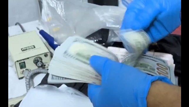 Iğdır'da sahte diş kliniğine operasyon: Yüklü miktarda döviz ve TL ele geçirildi