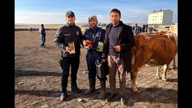Hayvan pazarında 'sahte para, hayvan hırsızlığı ve dolandırıcılık' uyarısı