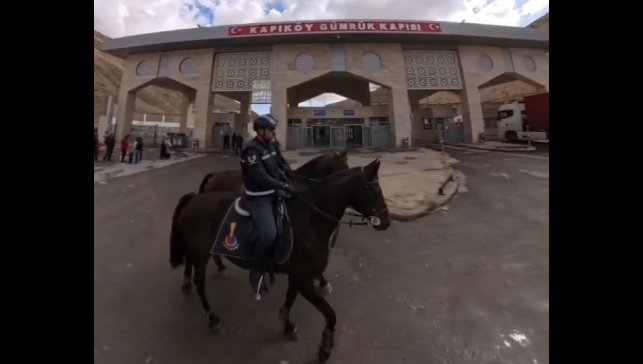 Atlı Jandarma Timleri Kapıköy sınırında görevde