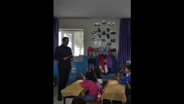 Akyaka Kaymakamı Demirtaş, okul ziyaretlerini sürdürüyor